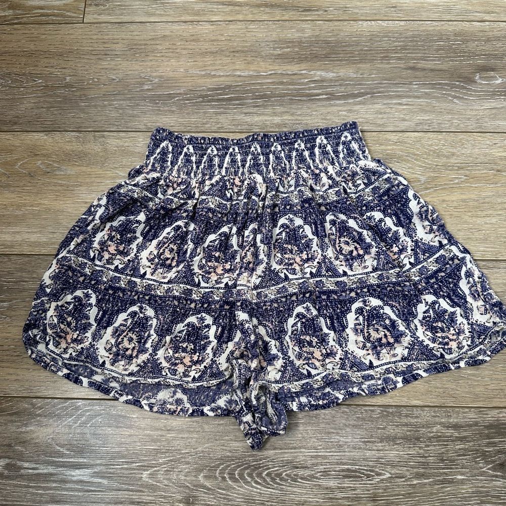 Out from Under By Urban Outfitters Blue Patterned Rayon Shorts Sz S